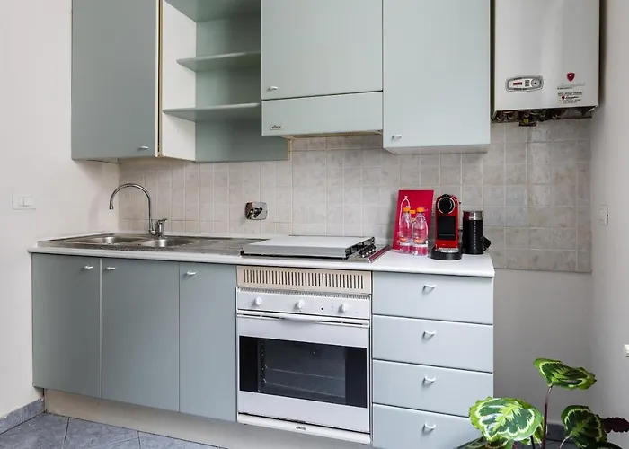 Alessandrini Finestrella By Wonderful Italy * Bologna